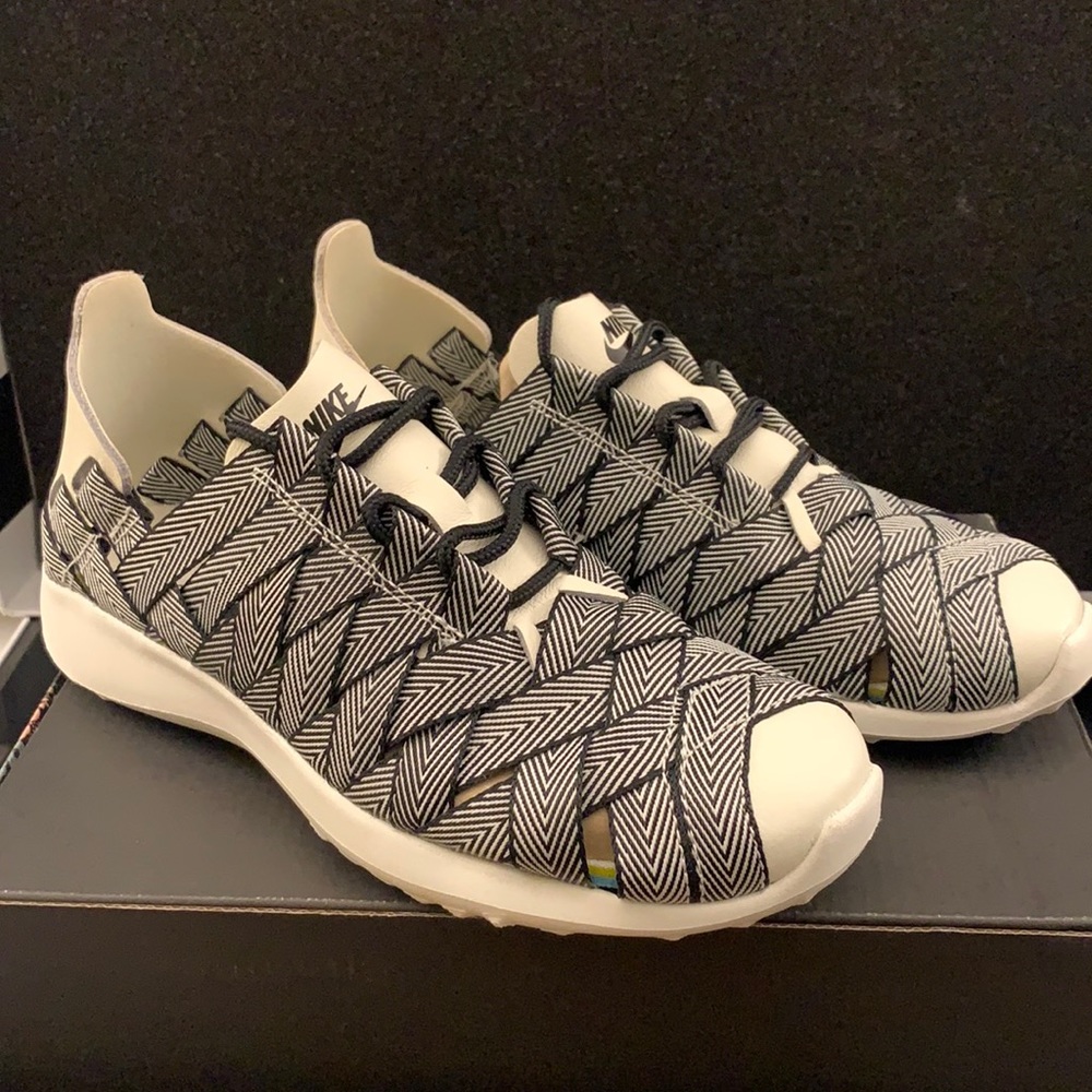 Nike Women’s Juvinate Woven PRM Sneaker, Size 5, Color Black/Sail White